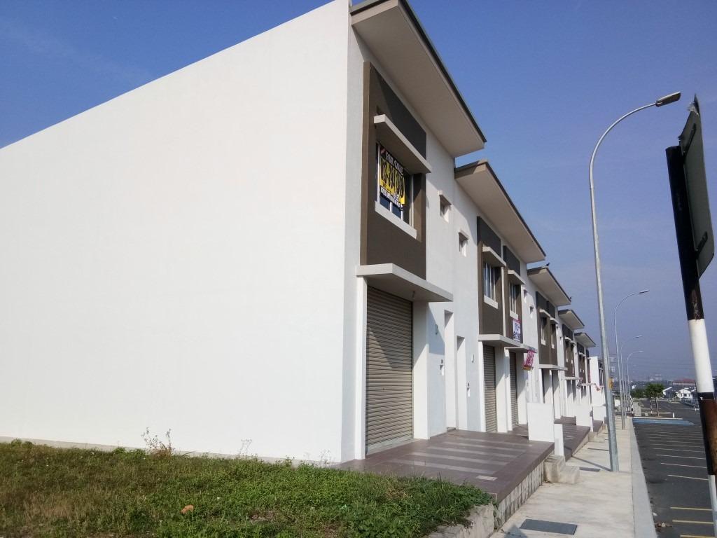 Astana Industrial Park, Bandar Bukit Raja, Klang, 1.5 Storey Corner Lot