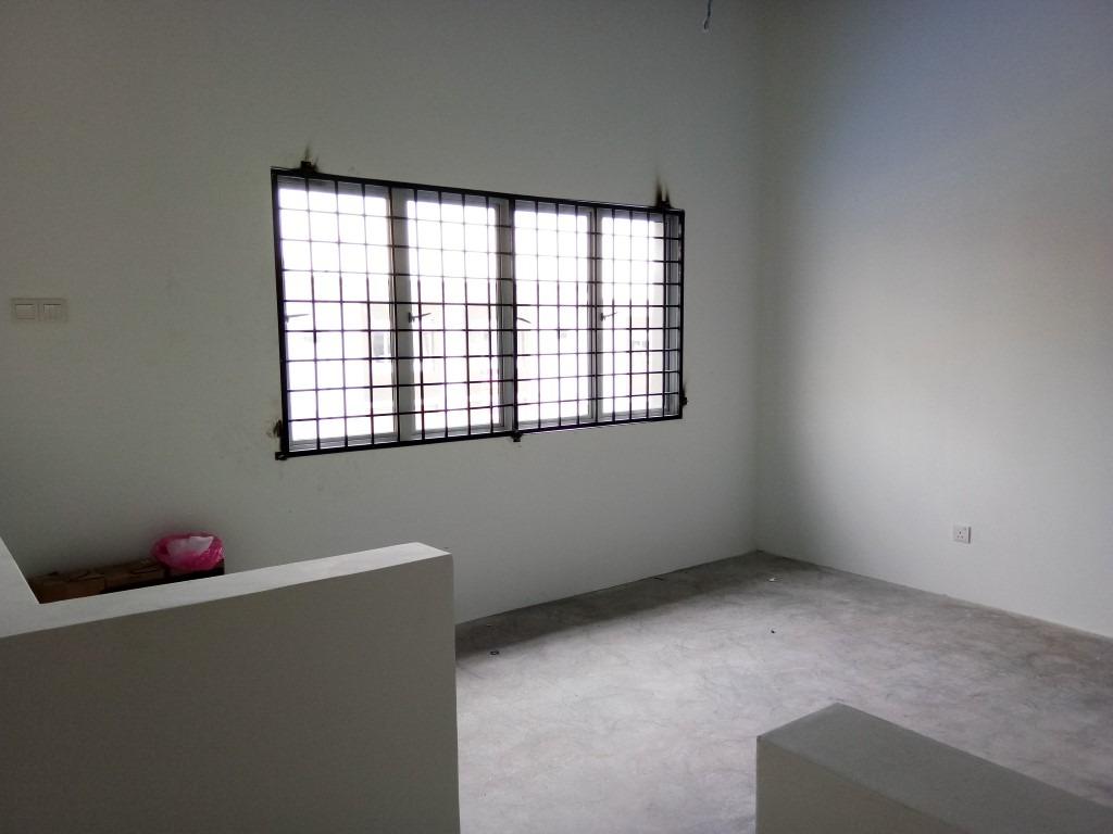 Astana Industrial Park, Bandar Bukit Raja, Klang, 1.5 Storey Corner Lot