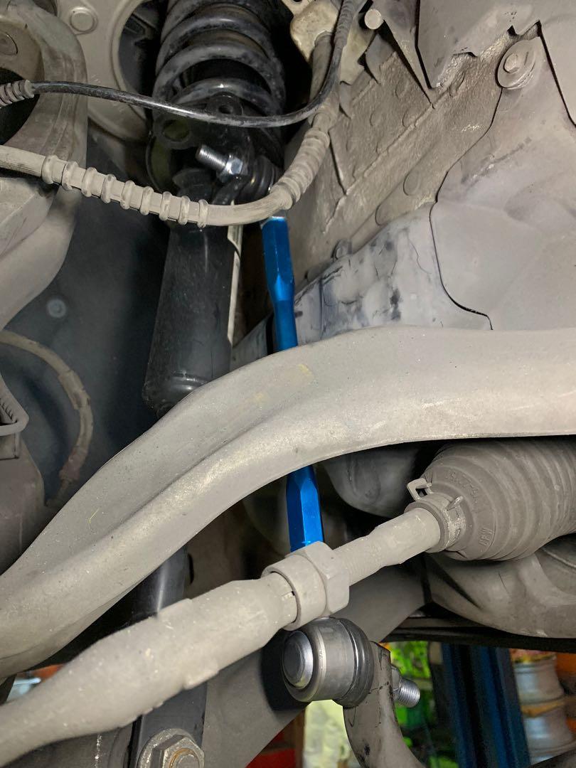 BMW F02 F06 F10 Anti Roll Bar Link, Everything Else, Others on Carousell