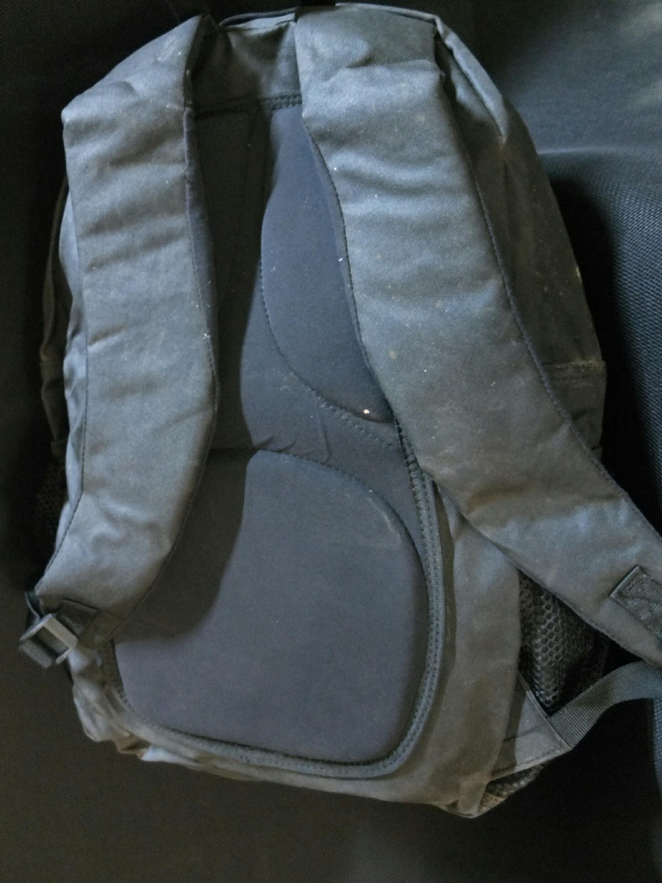 Bobcat Med Backpack (Category: Backpacks) located in Quezon City. Submitted by angeleye7.authentic.source (Listing ID 276503907, Image 2). Description: .
