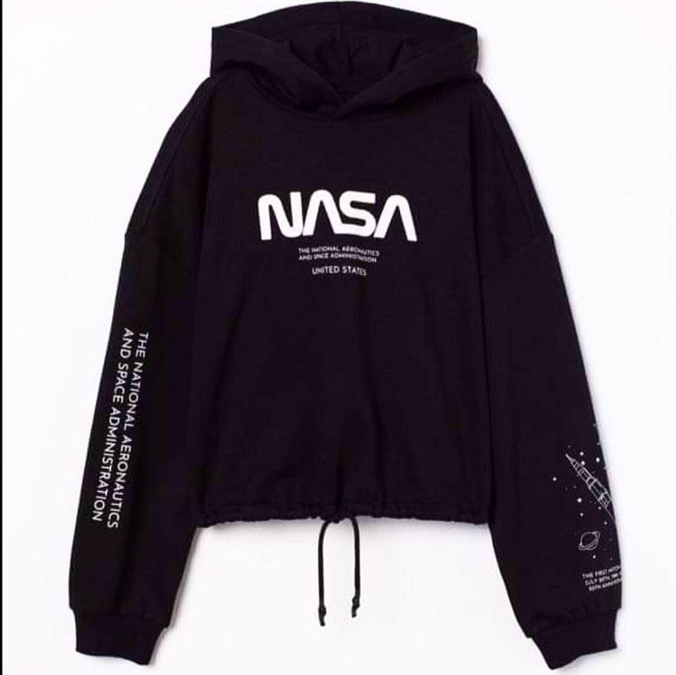 Branded Sweatshirt And Hoodies Zara Cotton On Forever 21 H M Bershka Etc Women S Fashion Clothes Tops On Carousell