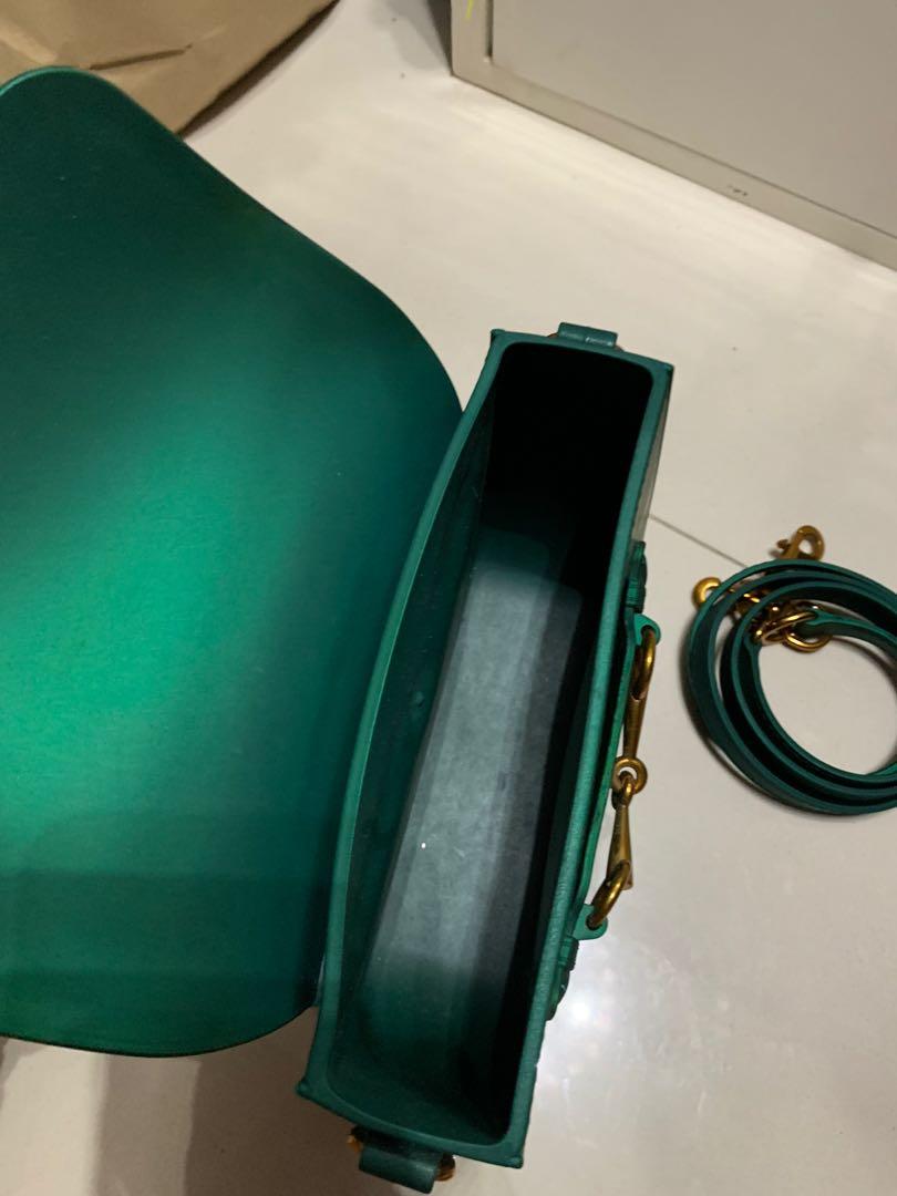 Gucci jelly bag top
