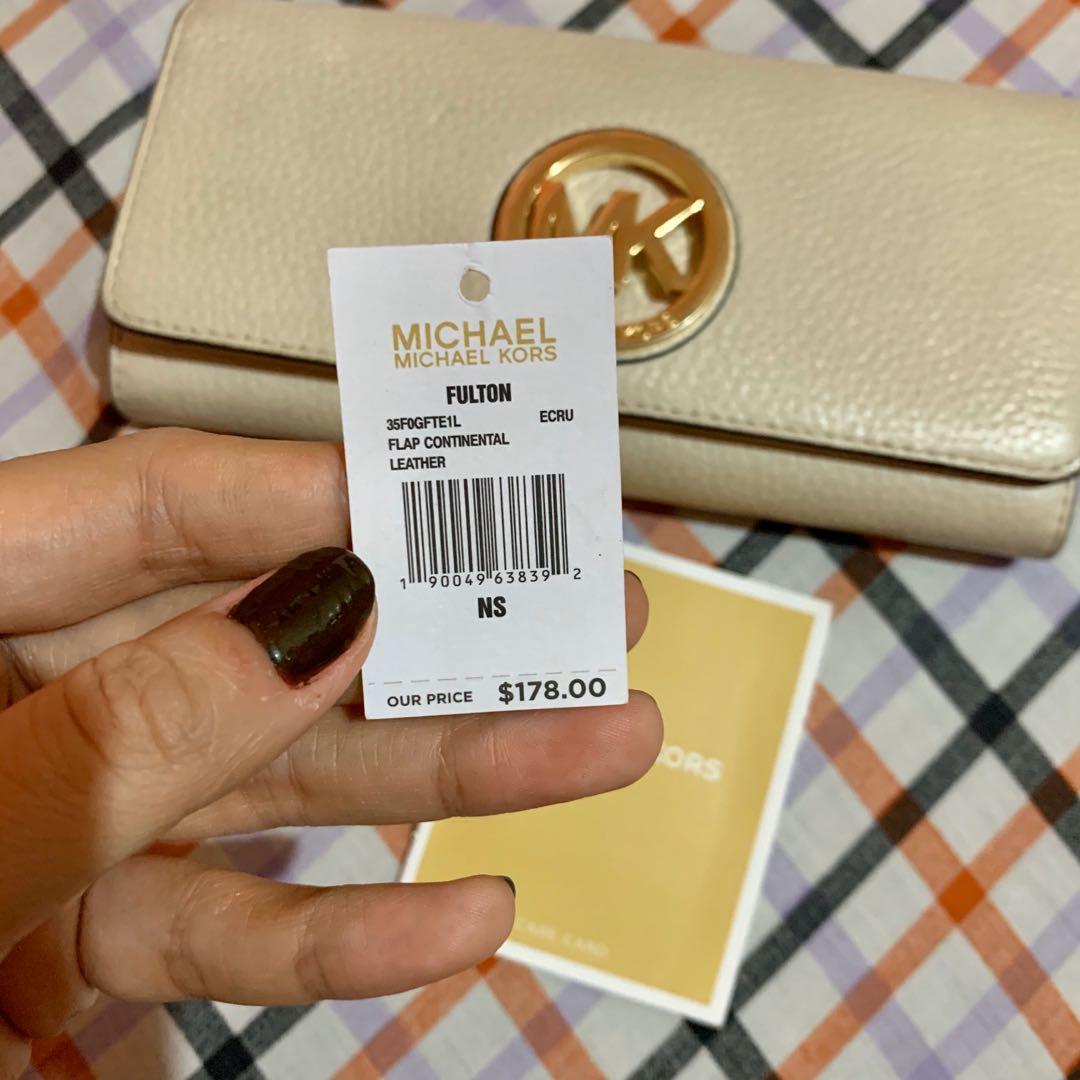 Michael Kors Fulton Flap Continental Leather Wallet