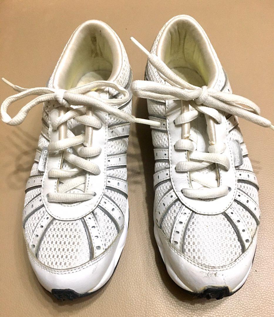 Original Adidas (Category: Activewear) located in Quezon City. Submitted by declutter_project (Listing ID 276553932, Image 2). Description: U.S. size 6 .
