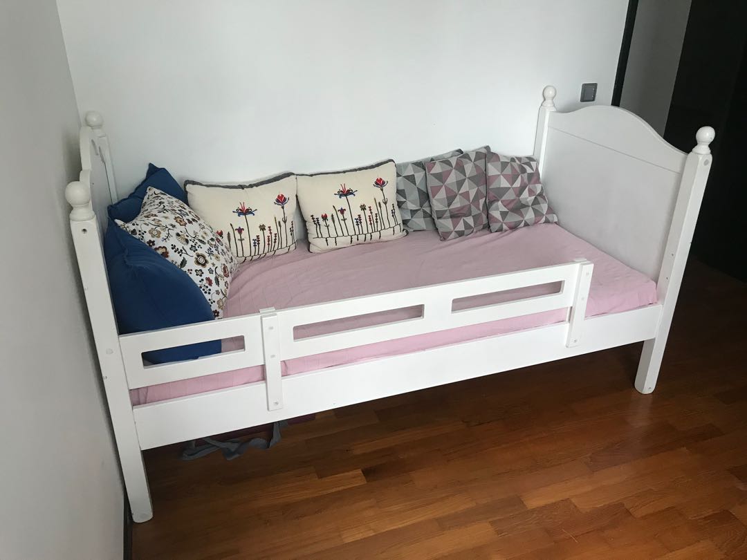 Piccolo House Super single bed, Furniture & Home Living, Furniture, Bed