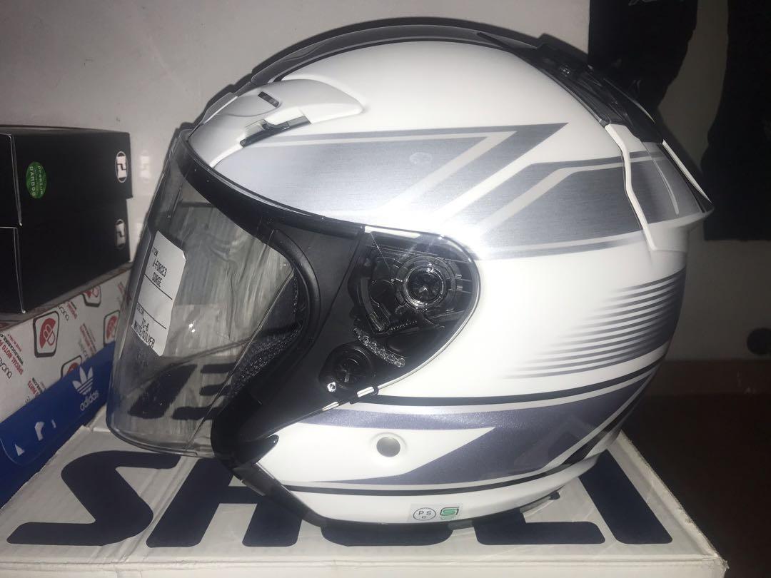 Shoei surge j force 3 white silver, Motorcycles, Motorcycle Apparel on ...