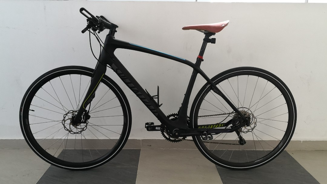Specialized sirrus elite sale carbon 2017