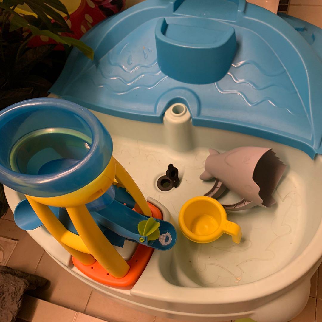 Step2 Splash Scoop Bay Sand and water table, Babies & Kids, Baby