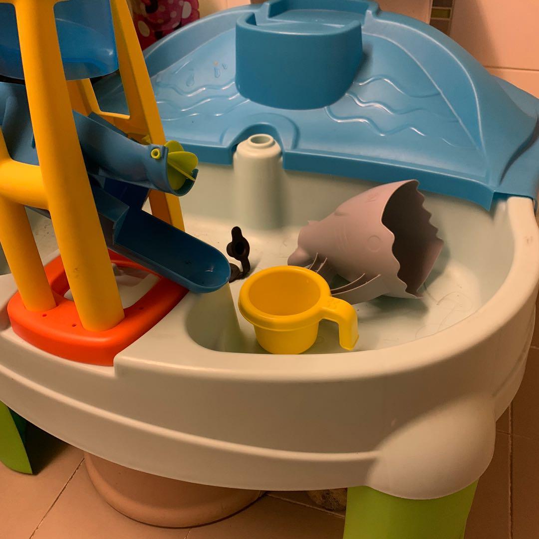 Step2 Splash Scoop Bay Sand and water table, Babies & Kids, Baby