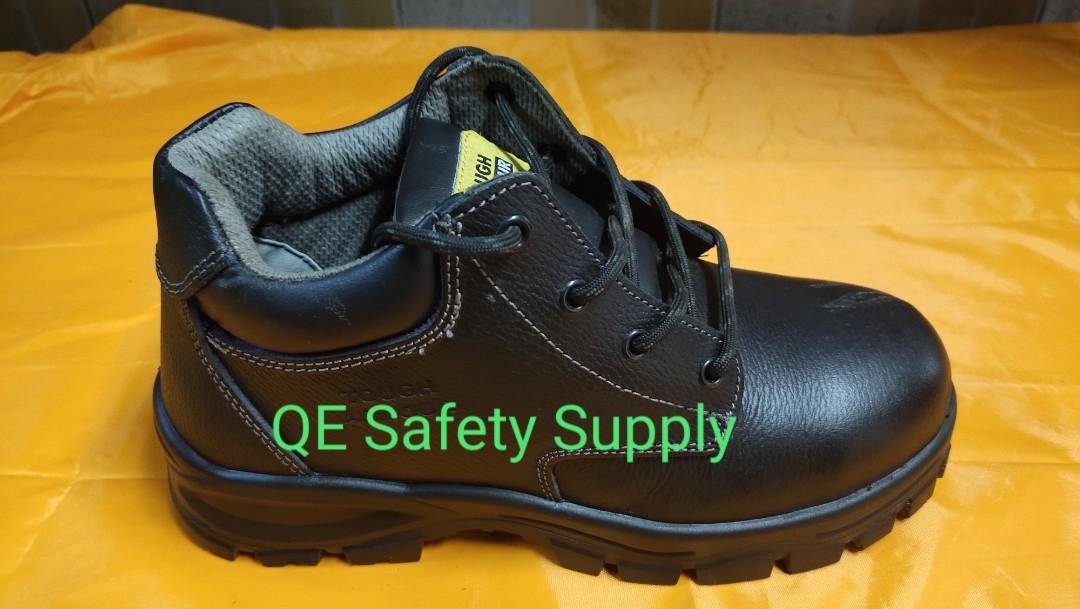 tough armour safety shoes, Everything Else, Others on Carousell