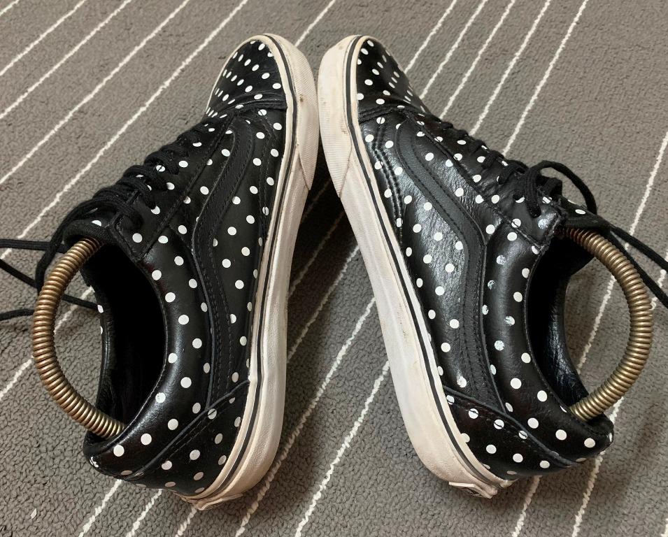 Black vans 2025 size 6 womens