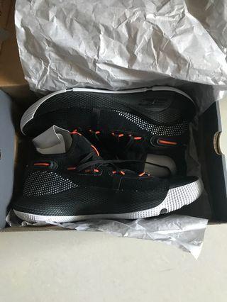 Under armour curry 7 oakland side show size 9