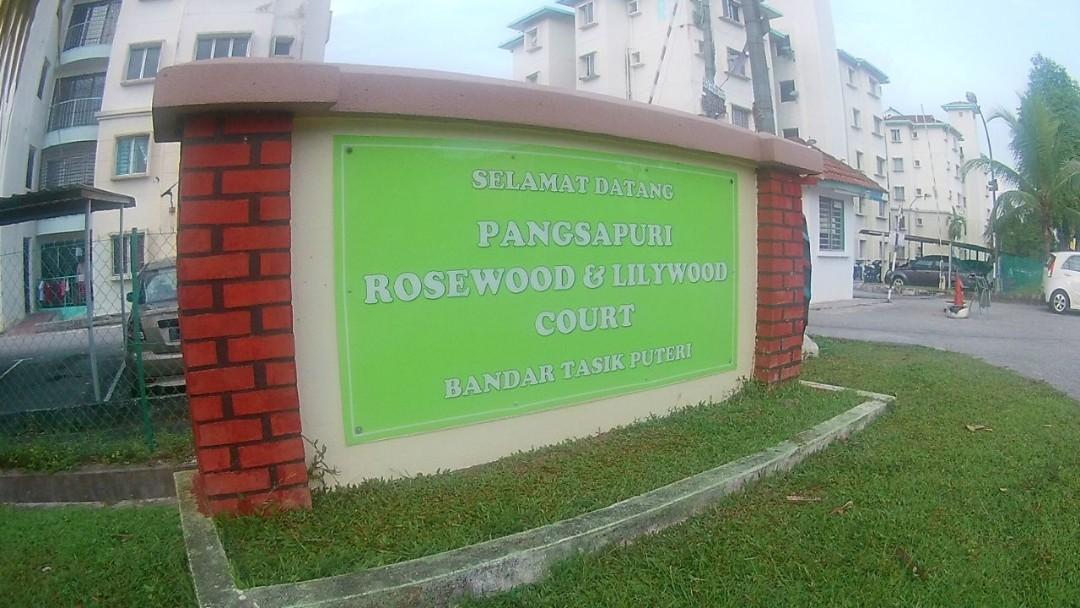 Apartment Rosewood Court For Sale Tasik Puteri Rawang, Property, For