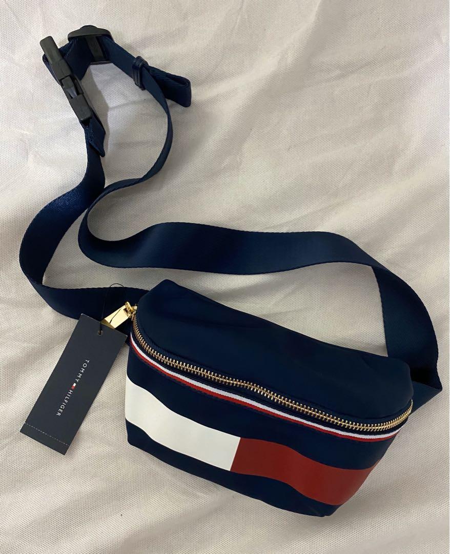 tommy hilfiger fanny pack womens