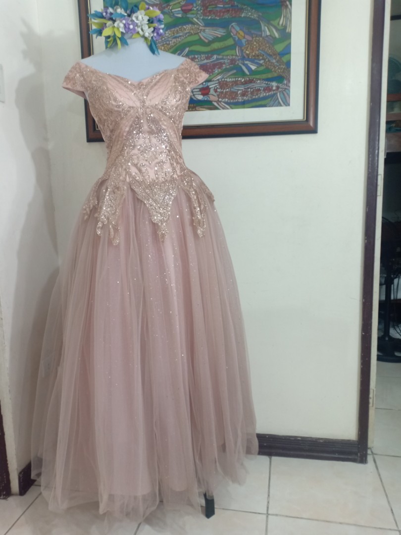 Simple dress for js hotsell prom