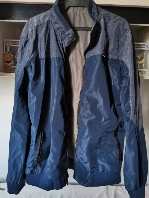 300 Pesos Only Bossini Reversible Jacket For Men Men S Fashion Clothes Outerwear On Carousell