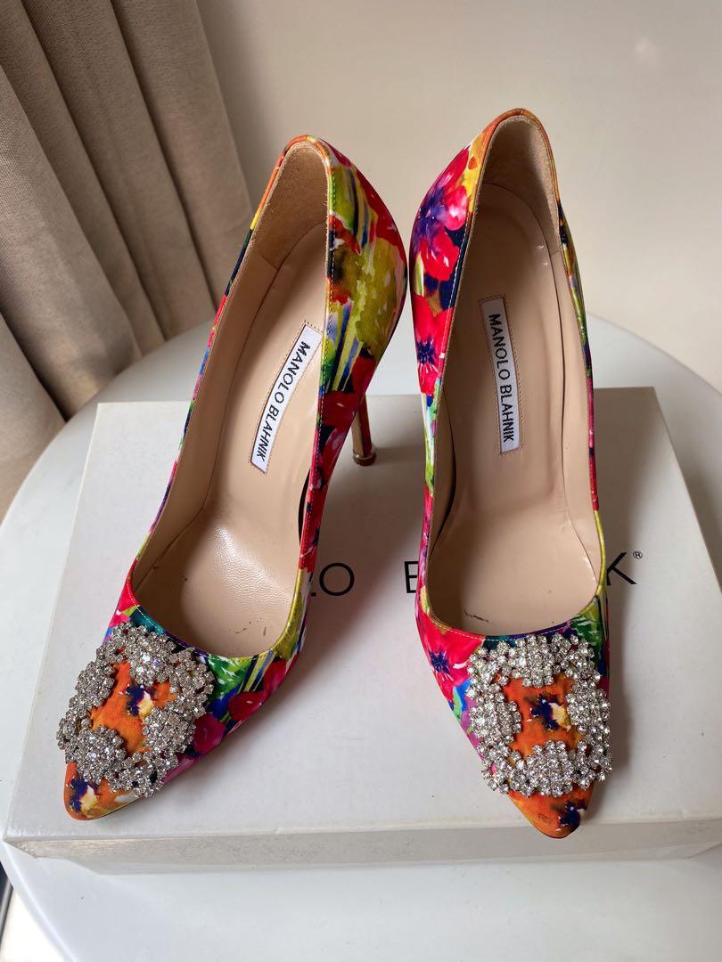 Manolo blahnik hangisi 115mm on sale