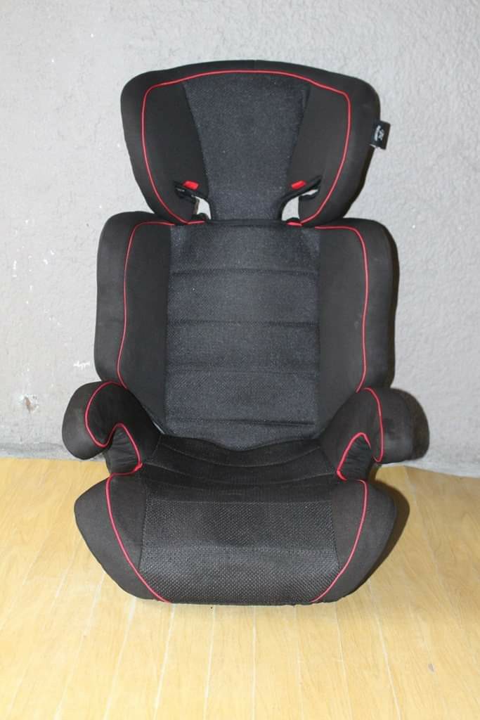 Mum's Carry 2 in 1 Toddler to Kids Carseat Booster Seat, Babies & Kids, Going Out, Car Seats on