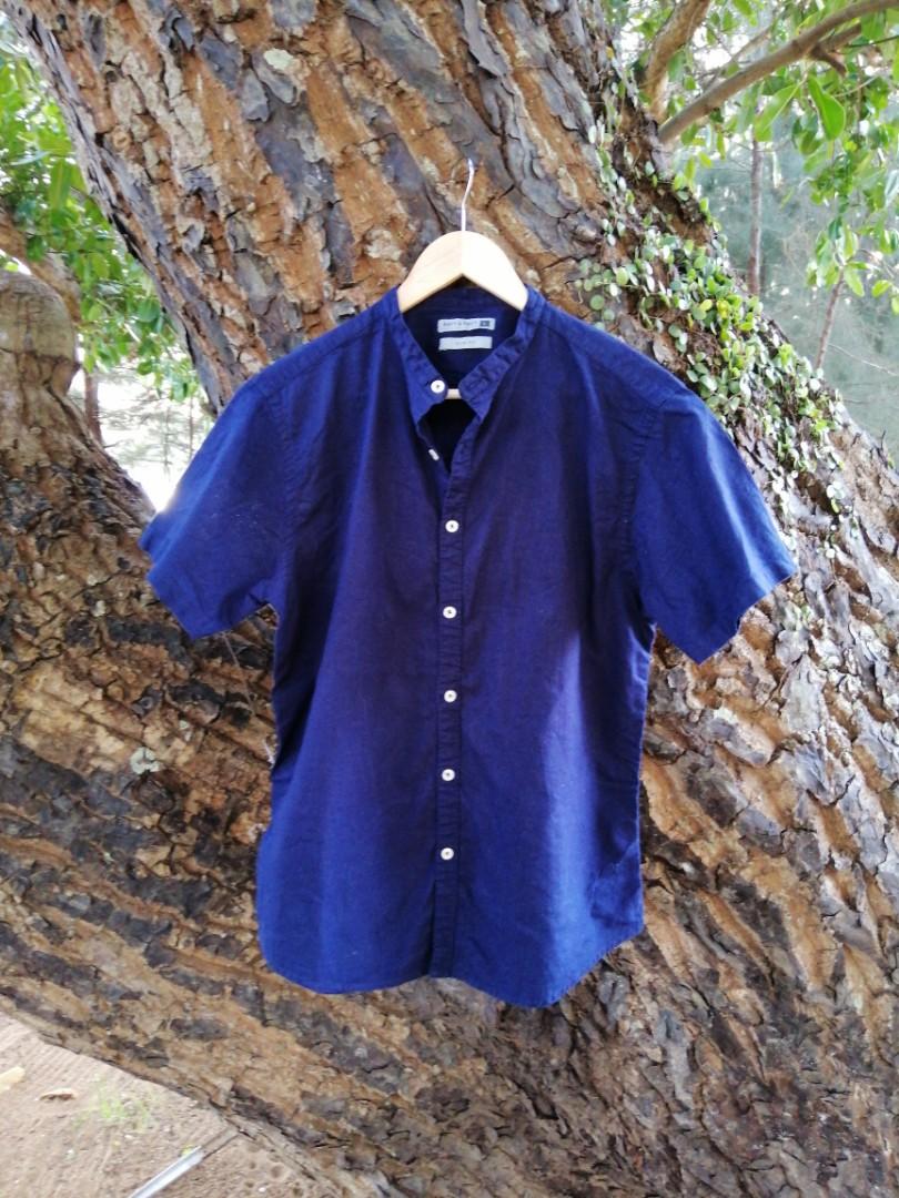 Navy by Navy Shirt (Category: Tshirts & Polo Shirts) located in Johor Bahru. Submitted by sekenhen.je (Listing ID 276692333, Image 1). Description: FOS Shirt Size L Preloved 100% like new Whatsapp 0177199571.