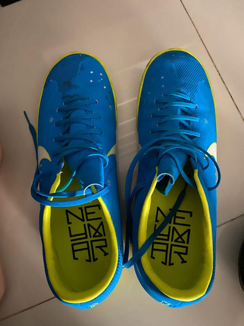 Neymar futsal boots clearance