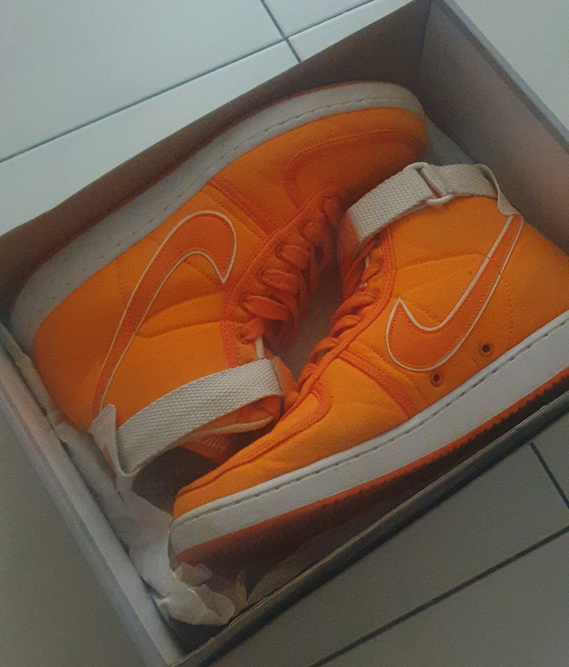 vandal high supreme doc brown