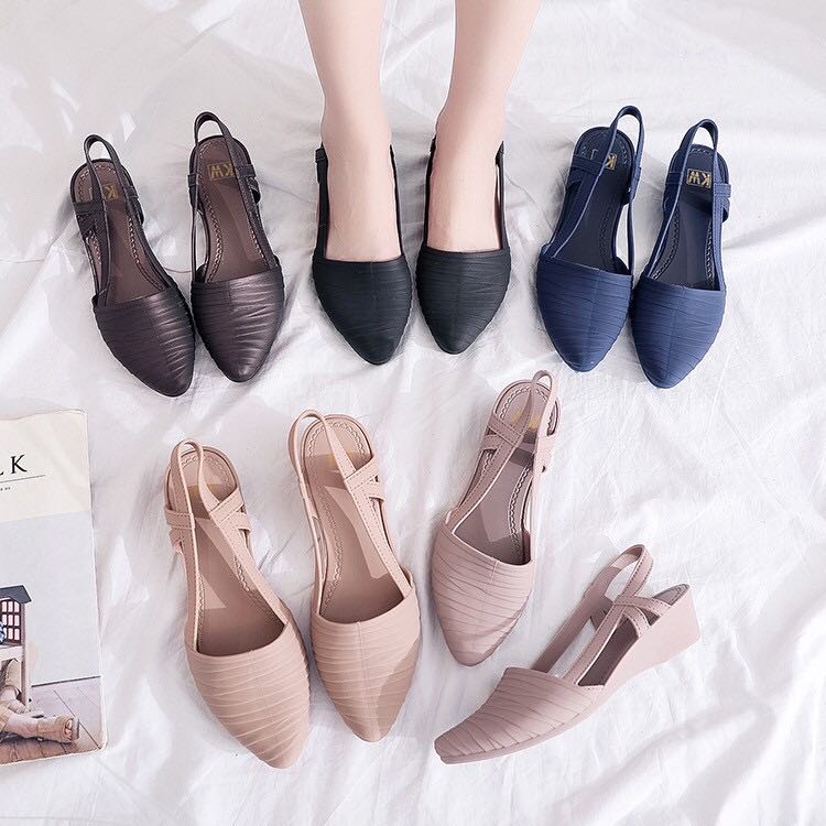 Pointed toe jelly flats cheap