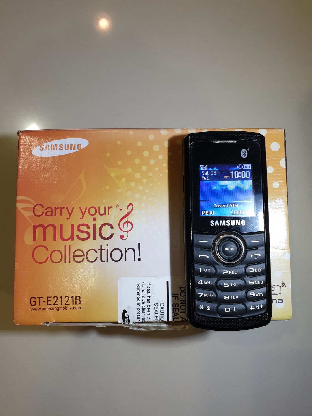 Samsung Candy Bar MP3 Music Phone with 2 Weeks Battery Life, Mobile Phones  & Gadgets, Wearables & Smart Watches on Carousell