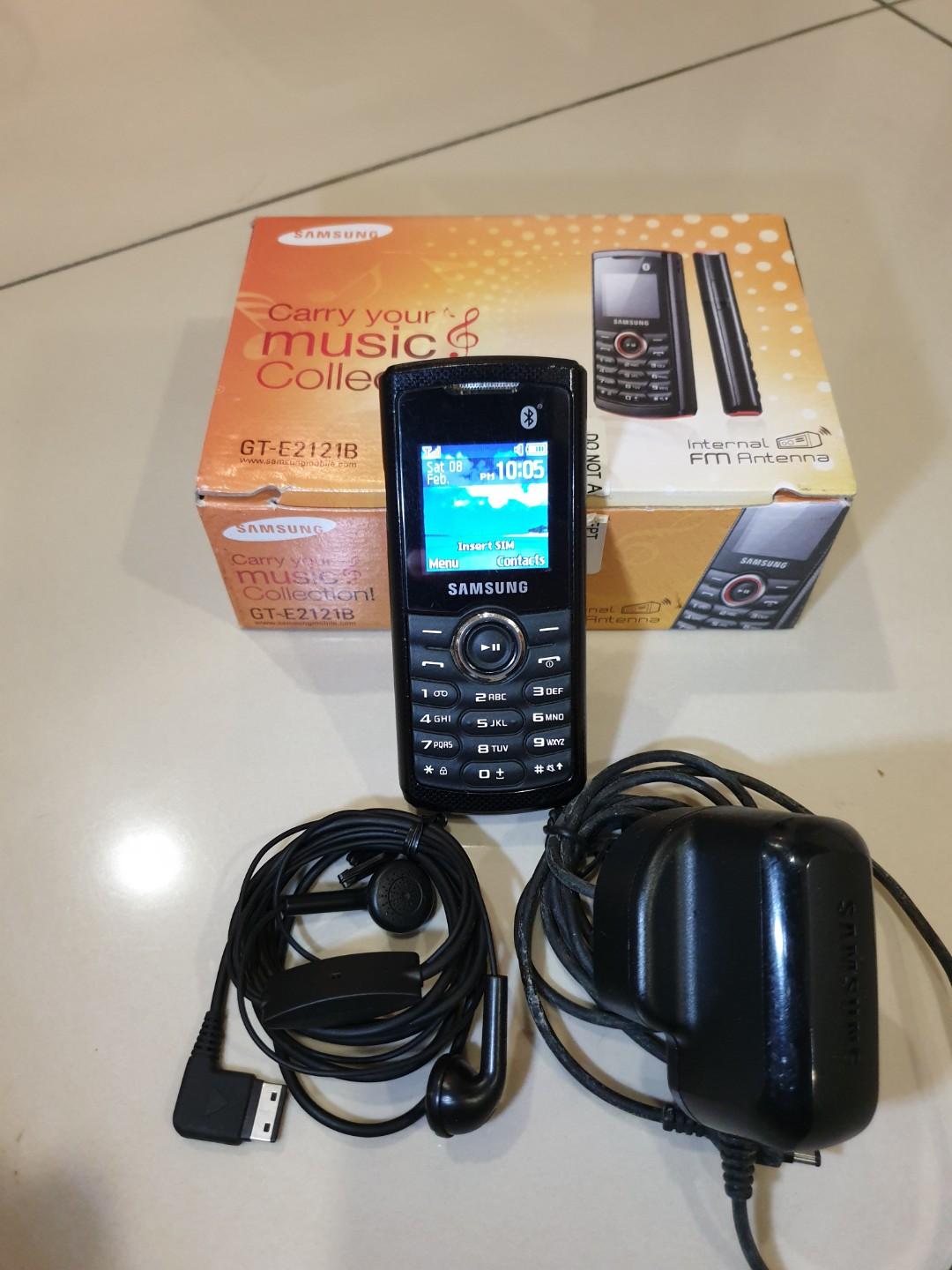 Samsung Candy Bar MP3 Music Phone with 2 Weeks Battery Life, Mobile Phones  & Gadgets, Wearables & Smart Watches on Carousell