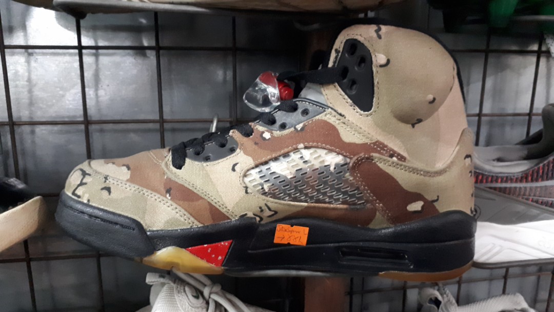 Supreme x Air Jordan 5 (Desert Camo) - • Size: 12.5 $450