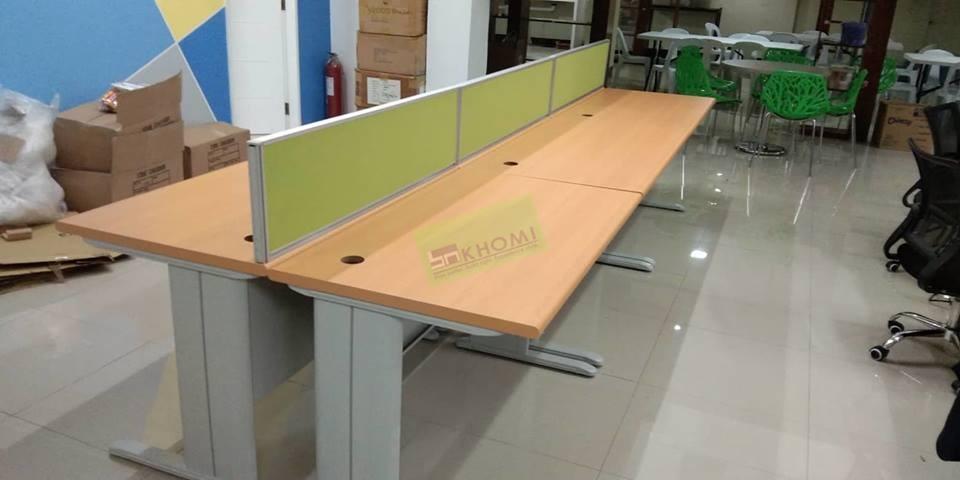 TABLES with PANEL DIVIDER Office Partition Furniture, Furniture & Home ...