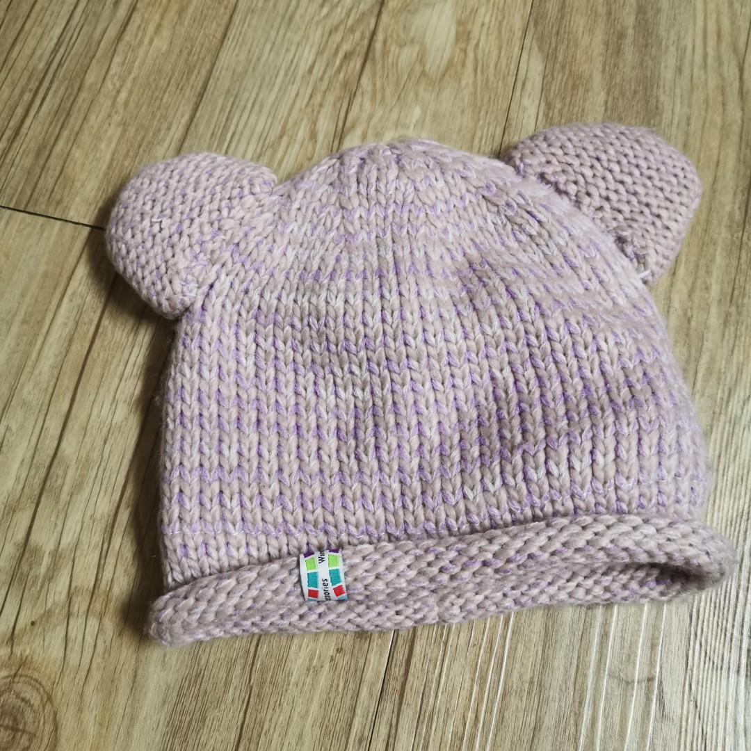 Winter hat (Category: Babies & Kids Fashion) located in Georgetown. Submitted by redcheery (Listing ID 276594571, Image 1). Description: .