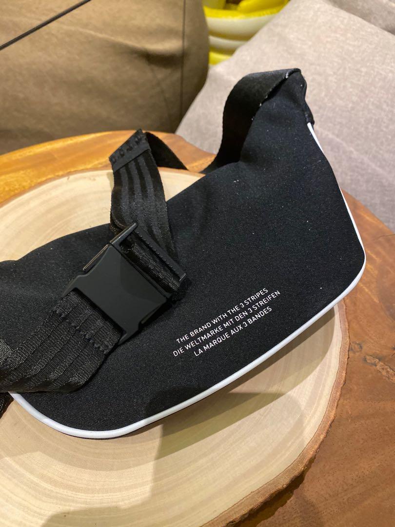 Adidas Pouch Bag ORIGINAL, Women's Fashion, Bags & Wallets, Purses