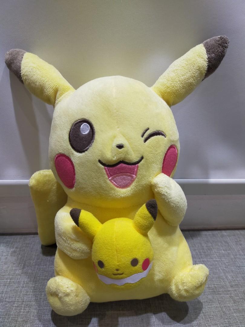 Mini deals pikachu plush