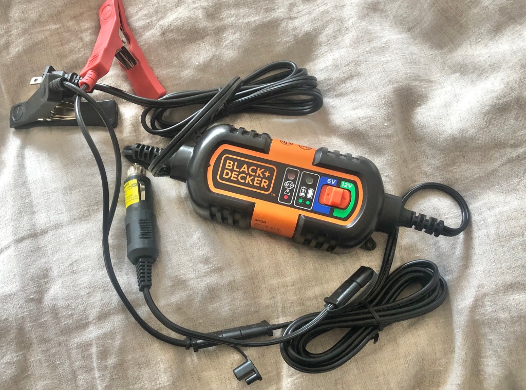 BLACK + DECKER BM3B 6V and 12V Battery Charger Maintainer Car