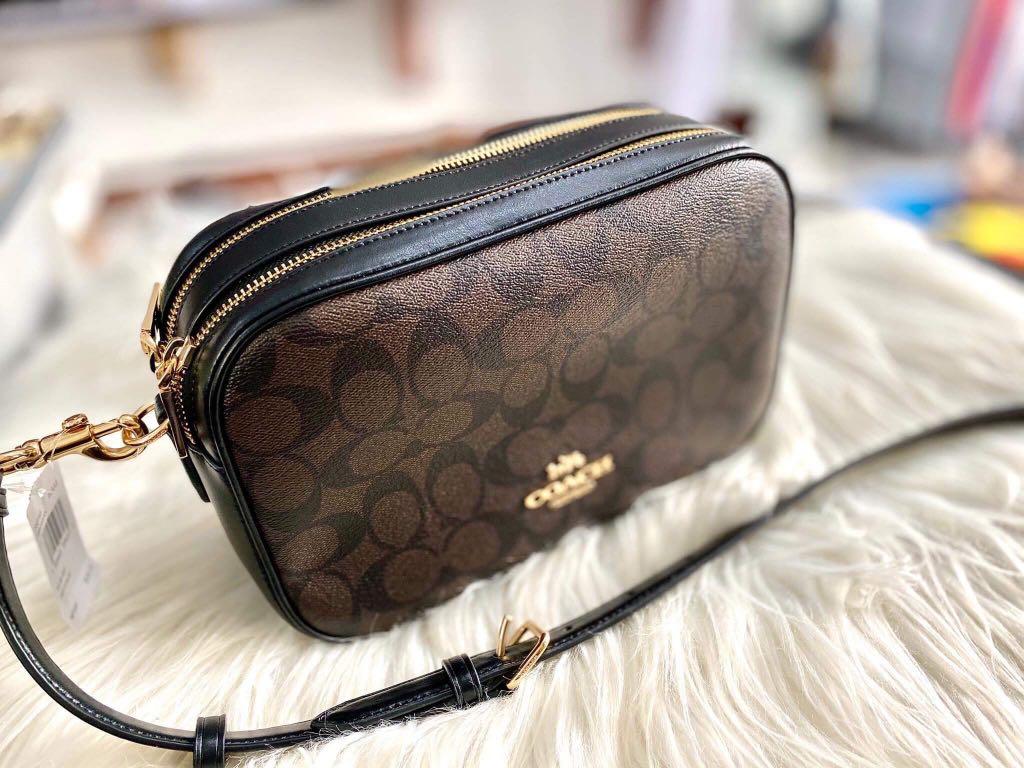 Coach Camera Bag Jes Double zip Crossbody sling RESTOCK FROM USA 🇺🇸,  Luxury, Bags & Wallets on Carousell