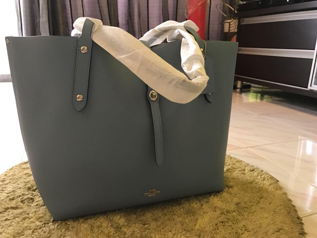 coach market tote