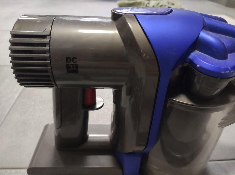 Dyson DC31 (Spoilt), TV & Home Appliances, Vacuum Cleaner