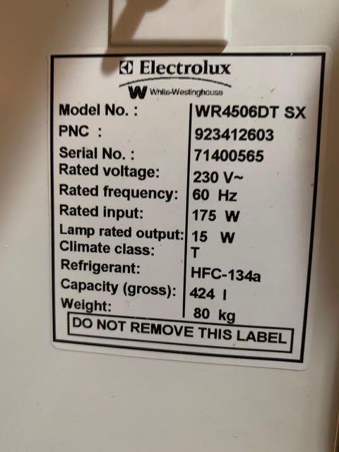 Electrolux Refrigerator 15 cubic feet TV Home Appliances