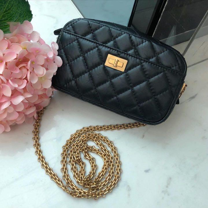 chanel reissue camera case bag