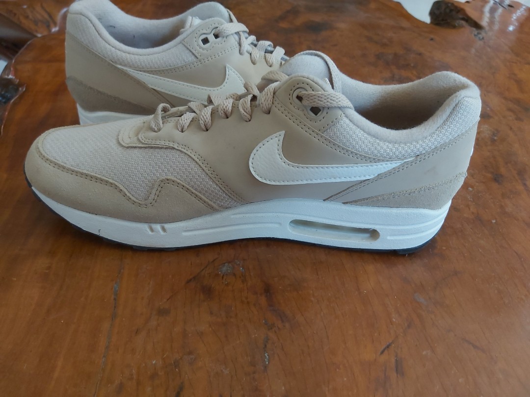 nike air max 1 desert ore
