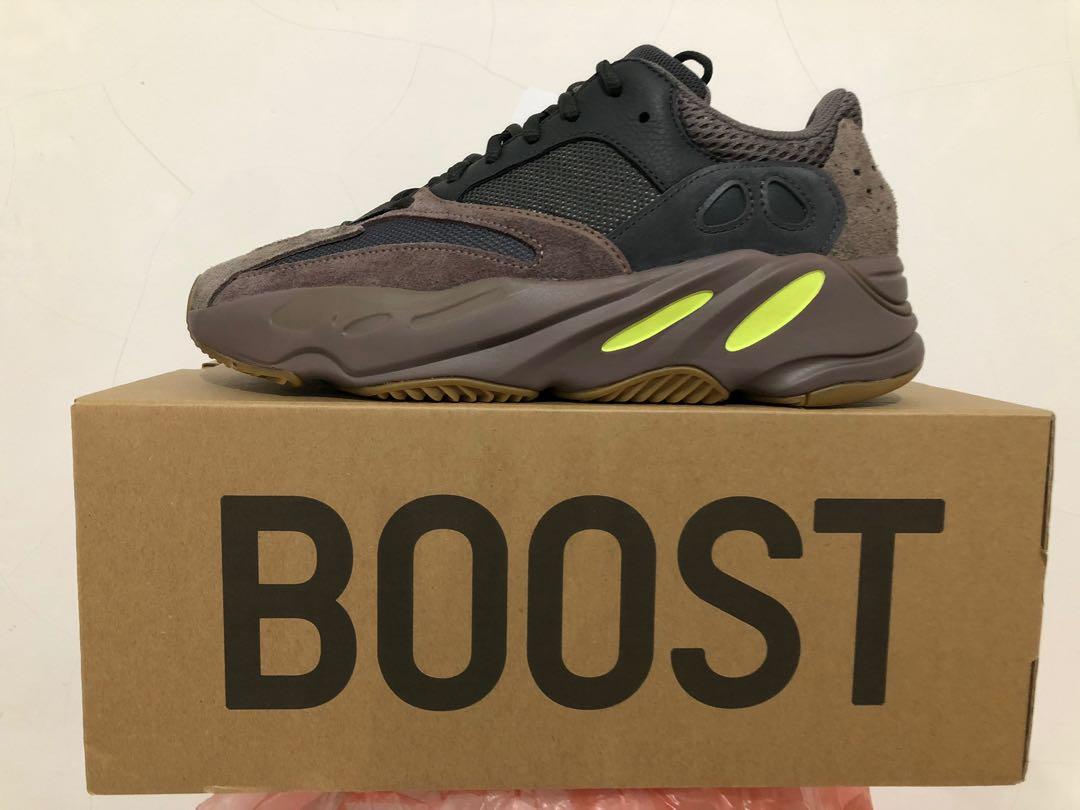 Sepatu Adidas Yeezy Boost 700 Mauve Fesyen Pria Sepatu Sneakers Di Carousell