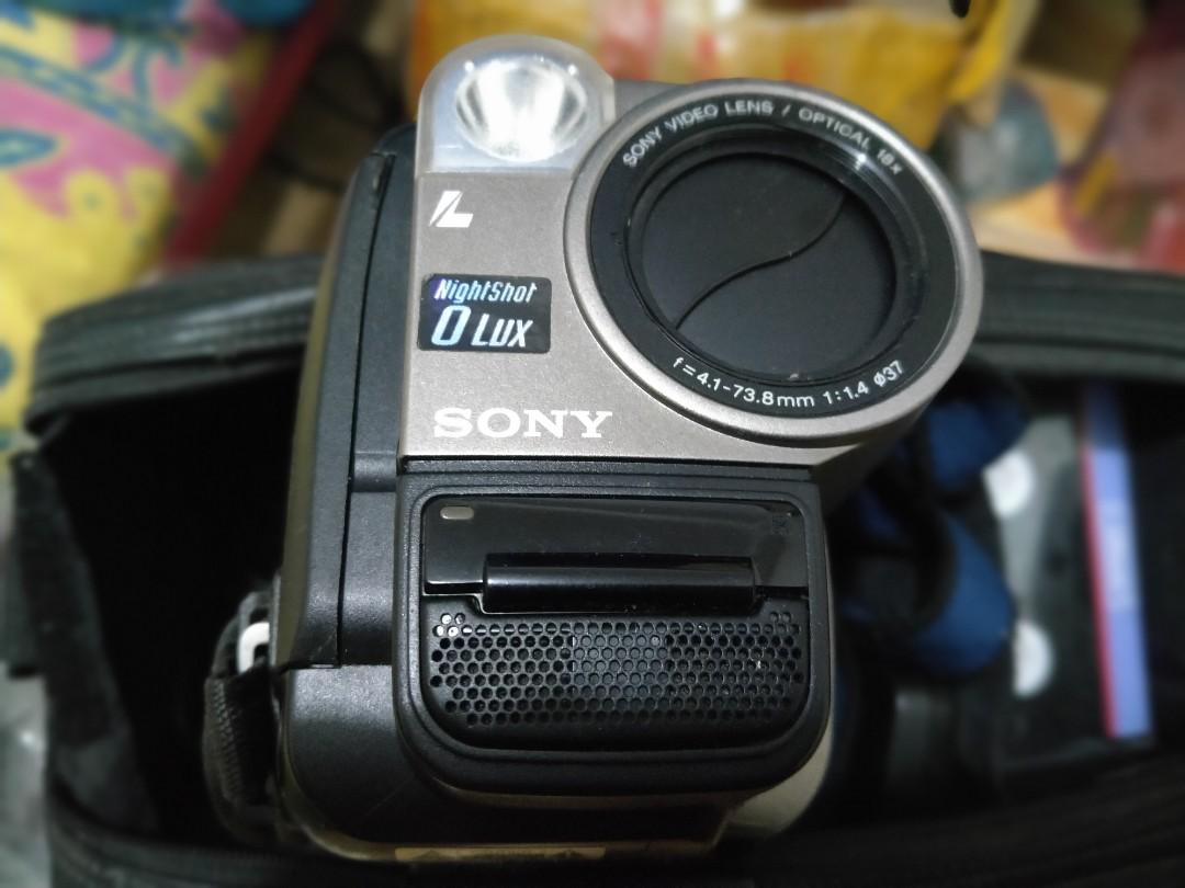 Sony Handycam CCDTRV46 Hi8 Analog Camcorder, Photography, Video
