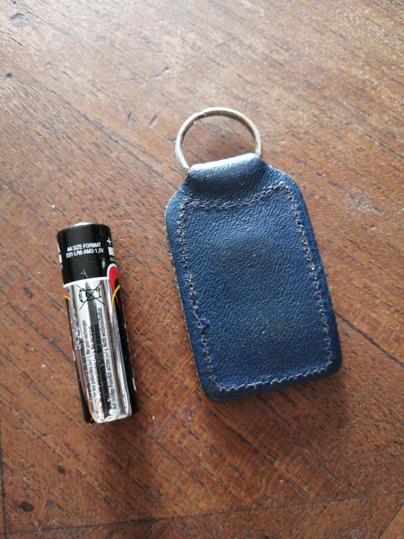 Vintage 555 leather keychain Made in England, Hobbies & Toys ...
