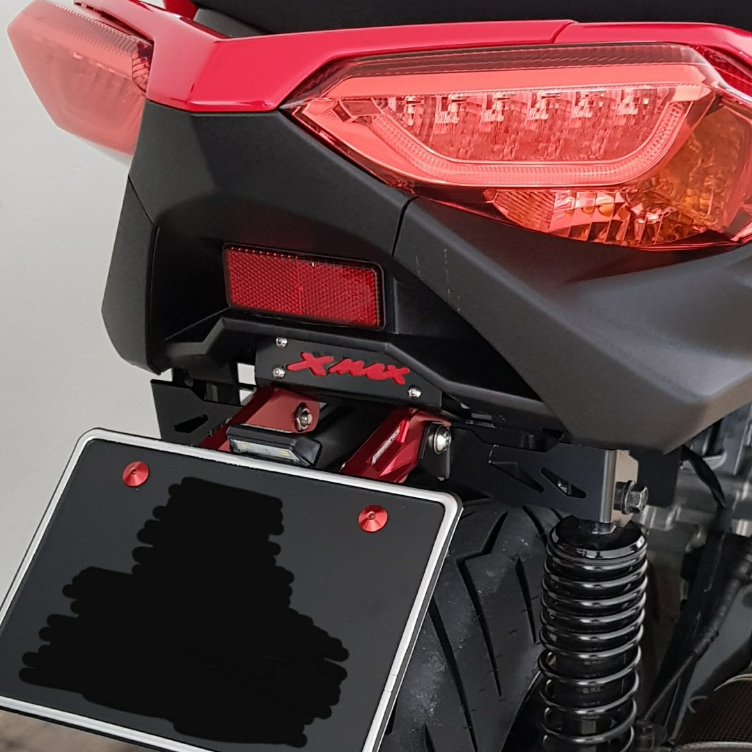 Xmax top tail tidy