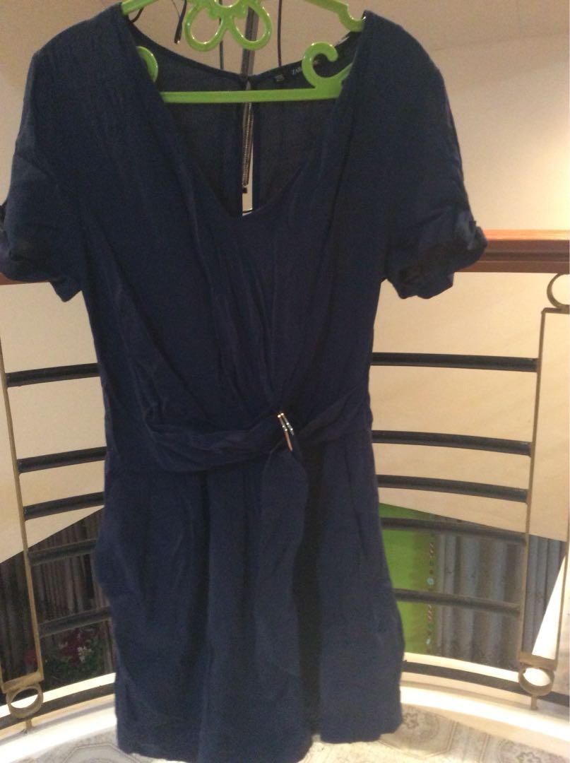 Zara women Short Jumpsuit (Category: Dresses) located in San Pablo. Submitted by princess201017 (Listing ID 276790495, Image 1). Description: .