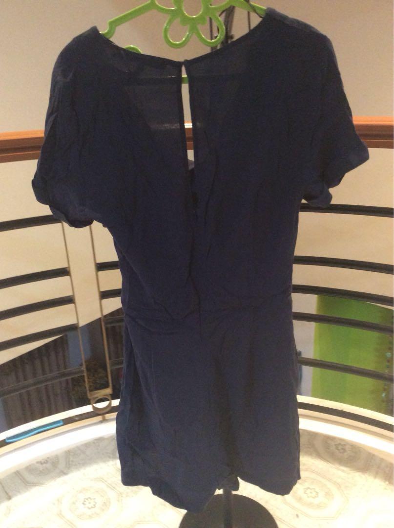 Zara women Short Jumpsuit (Category: Dresses) located in San Pablo. Submitted by princess201017 (Listing ID 276790495, Image 2). Description: .