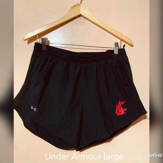 Under armour black gym shorts large up to 34  waist