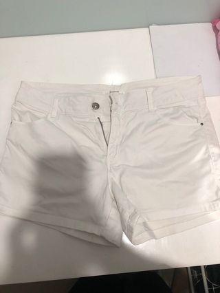 Stradivarius White Shorts