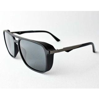 Cartel-style brandless sunglasses