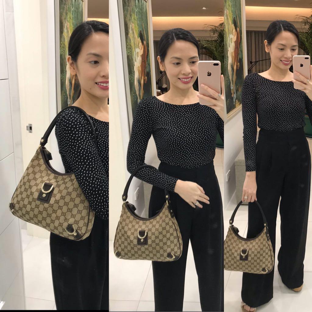 logo of gucci bags